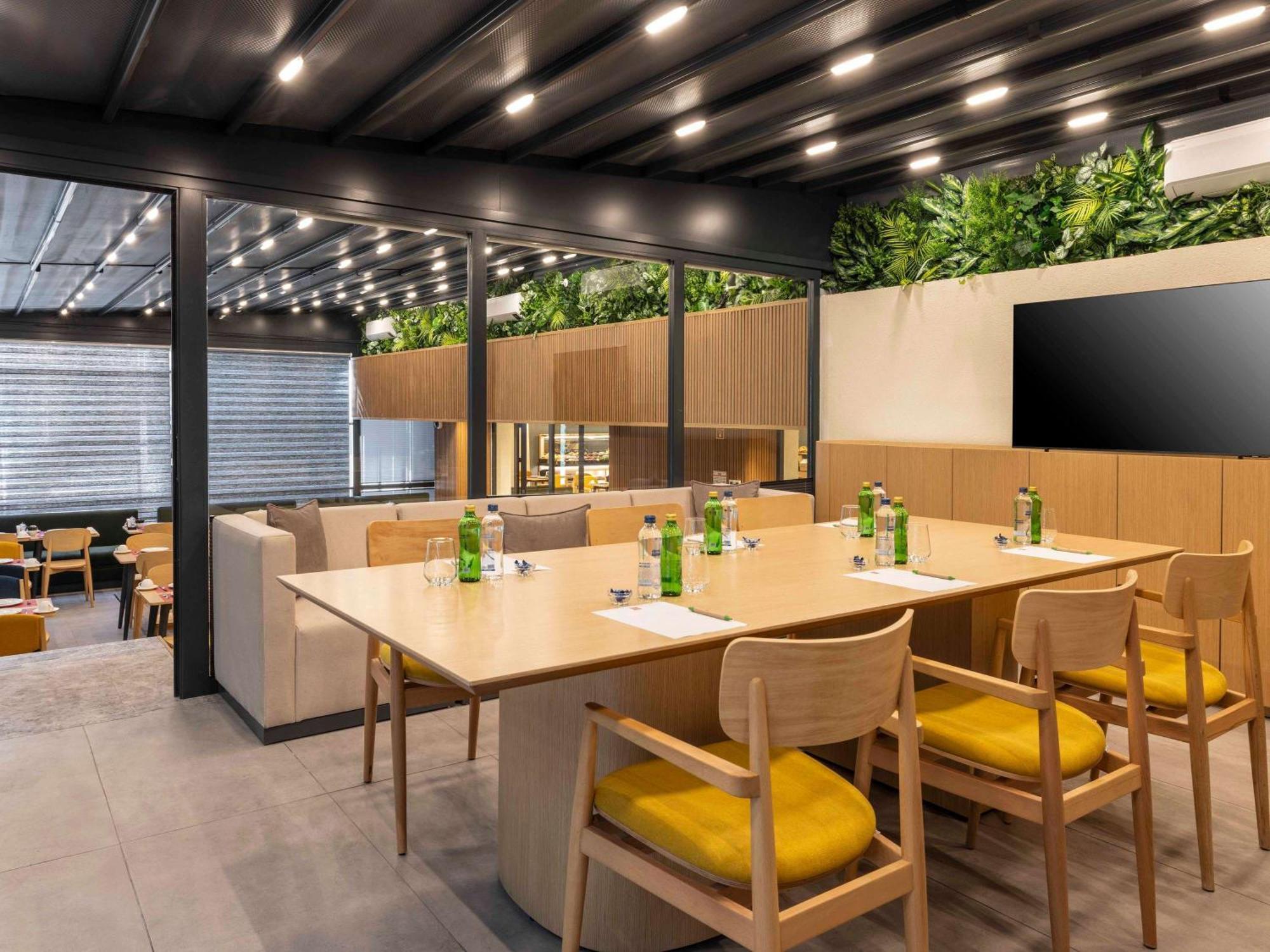 Hotel Ibis Istanbul Sisli Exteriér fotografie
